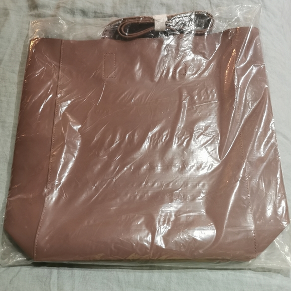 Soft Vegan Leather Tote - Picture 8 of 10